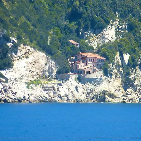 La Cota Quinta With Sea View,